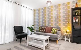 Pass The Keys Modern Tottenham Hale Apartment Perfect For Leisure