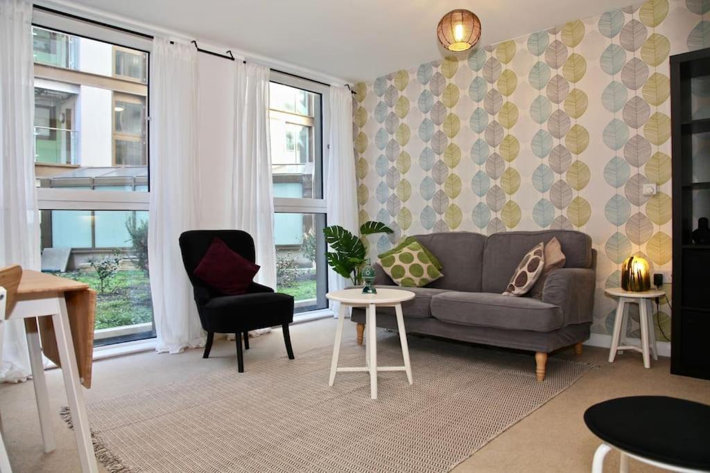 Pass The Keys Modern Tottenham Hale Apartment Perfect For Leisure London Exterior foto